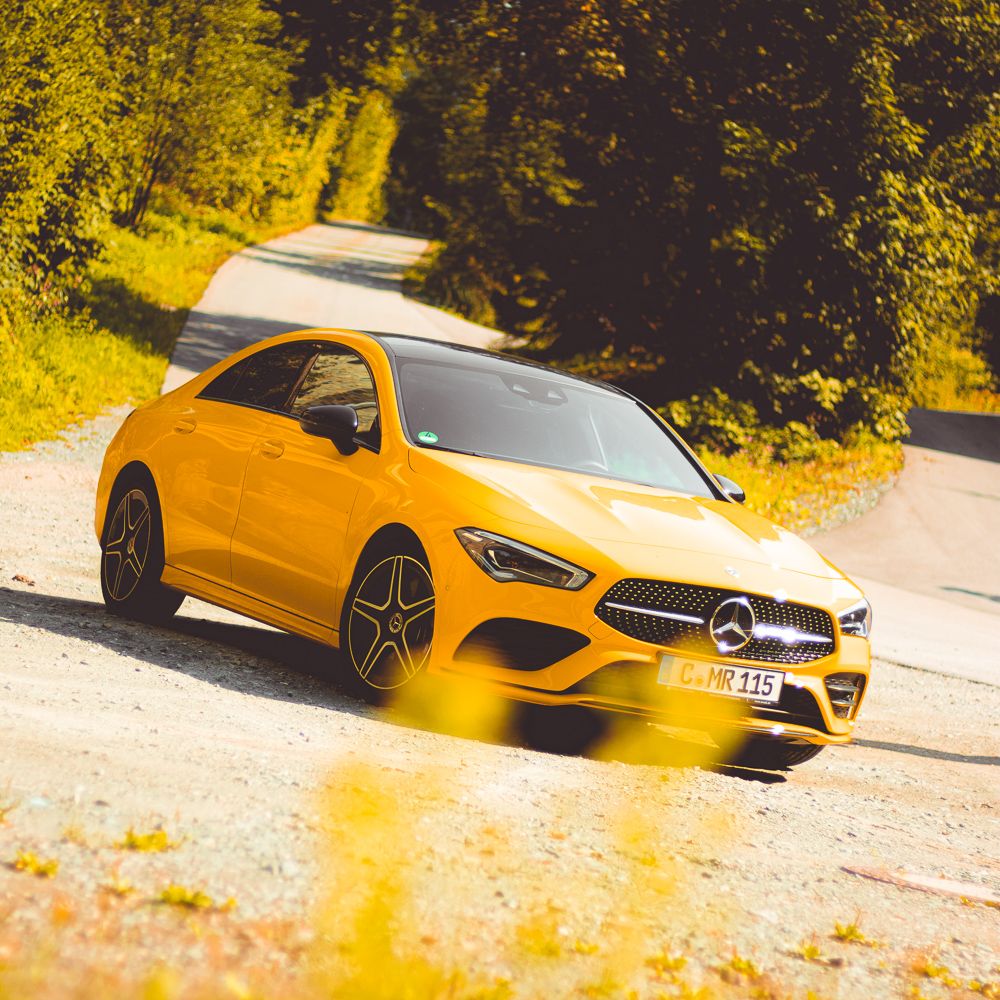 Website Mercedes-Benz — Mockup